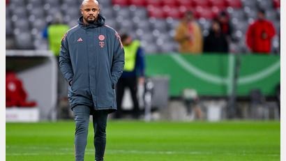 Bild: Sven Hoppe/dpa
Denkt noch nicht an den BVB: Bayern-Trainer Kompany. (Archivbild)