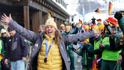 Bild: Oliver Weiken/dpa
Daniela Maier ist nach ihrem Olympiasieg offen für TV-Auftritte.