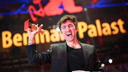 Bild: Sebastian Christoph Gollnow/dpa
Erstmals seit 22 Jahren gewann mit „Gelbe Briefe“ der Film eines deutschen Regisseurs.