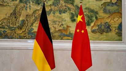 Bild: Ng Han Guan/AP/dpa
China: Partner und Rivale (Symbolbild)