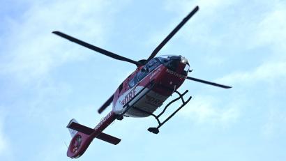 Bild: Elisa Schu/dpa
Der verunglückte Turner wurde mit dem Rettungshubschrauber in eine Unfallklinik gebracht. (Symbolbild)