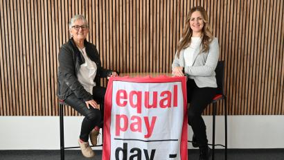 Bild: Eva Plößner, Agentur für Arbeit Schwandorf
Die beiden Initiatorinnen Helga Forster, Gleichstellungsbeauftragte in Landkreis Schwandorf (links) und Christina Süß, Beauftragte für Chancengleichheit am Arbeitsmarkt der Agentur für Arbeit Schwandorf (rechts).