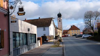 Archivbild: Robert Dotzauer
Schlammersdorf soll eine lebenswerte Gemeinde bleiben. Das haben sich die CSU und die UWG für die kommende Wahlperiode auf ihre Fahnen geschrieben.