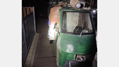 Symbolbild: Polizei Schwandorf
Ein 45-jähriger Mann wurde in Schwandorf mit einem umgebauten dreirädrigen Kleinkraftrad von der Polizei gestoppt. Die Betriebserlaubnis war erloschen.