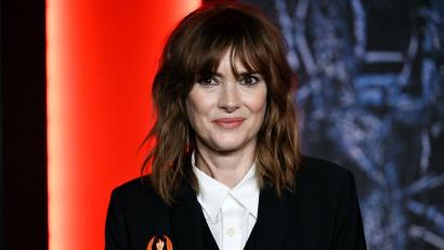 Archivbild: Evan Agostini/Invision/AP/dpa
Winona Ryder wird in der kommenden Staffel der Serie „Wednesday“ zu sehen sein.