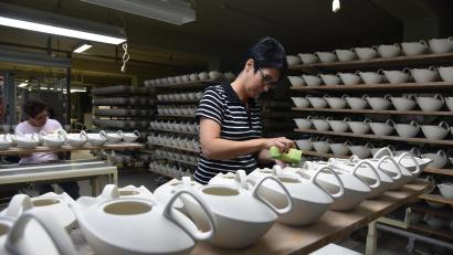 Bild: Stefan Puchner
Ein Blick in das BHS-Tabletop-Werk in Schönwald: Spätestens Ende 2027 wird hier nicht mehr produziert.