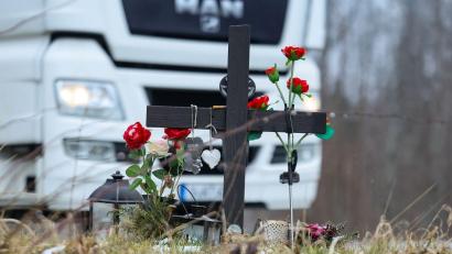 Bild: Jan Woitas/dpa
2.814 Menschen starben im letzten Jahr auf Deutschlands Straßen. (Symbolbild)