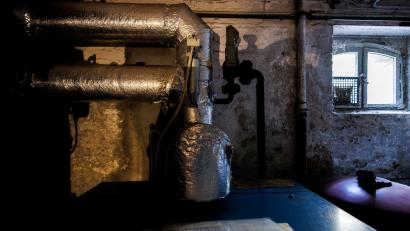 Symbolbild: Carsten Koall/dpa
Klar ist: Immobilienbesitzer sollen weiter Öl- und Gasheizungen in ihre Wohnhäuser einbauen dürfen.