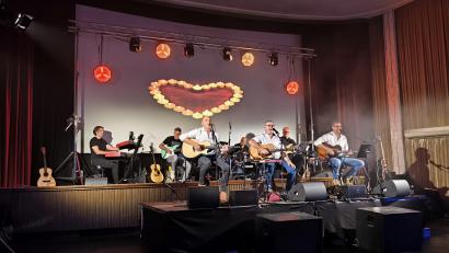 Archivbild: Amdy Prechtl
Die Band Austria 7 tritt am Freitag, 13. März, im Club LaVida in Amberg auf.