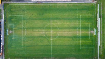 Bild: Julian Stratenschulte/dpa
Der Breitensport im Verein ist von der Umsatzsteuer befreit - doch das ist laut höchstrichterlichem Urteil rechtswidrig. (Symbolbild)