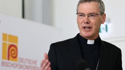 Bild: Daniel Löb/dpa
Heiner Wilmer, neuer Chef der deutschen Bischöfe, findet, viele Ukrainer in Deutschland streben „Teilhabe“ an. (Archivbild)