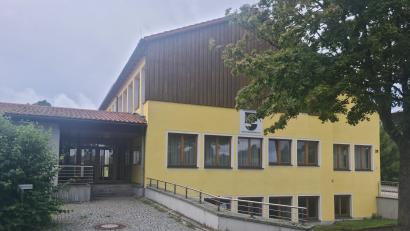 Archivbild: sne
In Kirchendemenreuth kämpfen die CSU und die Freie Wählergemeinschaft (FWG) um die Sitze im Gemeinderat.