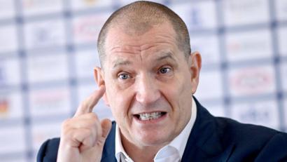 Bild: Britta Pedersen/dpa
DESG-Präsident Matthias Große wies die Kritik zurück.