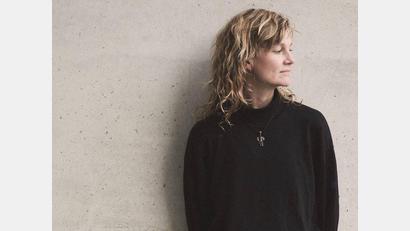 Bild: Sebastian Gellwitzki/exb
Judith Ahrends ist nicht nur Musikerin sondern auch Bildende Künstlerin.