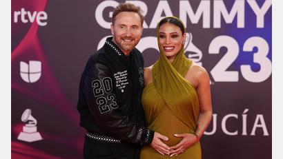 Bild: Vianney Le Caer/Invision/AP/dpa
Guetta und Ledon sind seit 2015 zusammen. (Archivbild)