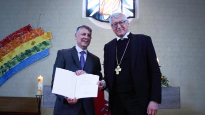 Bild: Marlin Nixdorf
Heiko Blank (links) zusammen mit Militärbischof Dr. Bernhard Felmberg nach der Amtseinführung.