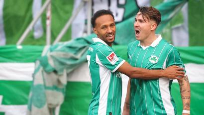 Bild: Daniel Karmann/dpa
Will auch gegen Schalke jubeln: Felix Klaus (r).