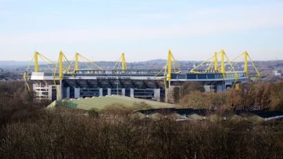 Bild: Bernd Thissen/dpa
In Dortmund trifft am Samstagabend der BVB auf den FC Bayern. (Archivbild)