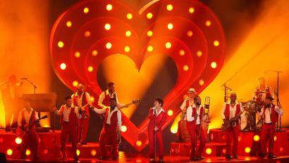 Bild: Chris Pizzello/Invision/AP/dpa
Auf seinem neuen Album „The Romantic“ zelebriert Bruno Mars den Sound der 70er Jahre.