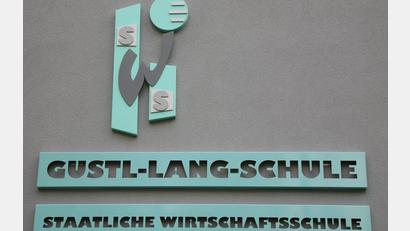 Bild: Jürgen Dobmann 
Infoabend und Tag der offenen Tür an der Wirtschaftsschule Weiden