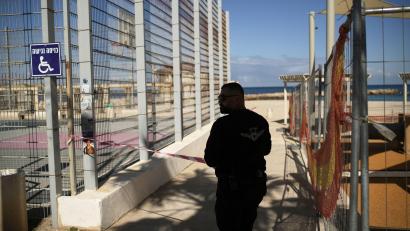 Bild: Leo Correa/AP/dpa
Raketenalarm in Israel.