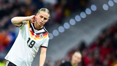 Bild: Sebastian Christoph Gollnow/dpa
Fehlt wegen einer Muskelverletzung: Bayern-Stürmerin Klara Bühl. (Archivbild)