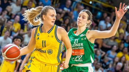 Bild: Andreas Gora/dpa
Die Berlinerinnen und Keltern trafen erstmals im Pokalfinale aufeinander. (Archivbild)