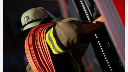 Bild: Marijan Murat/dpa
Die Feuerwehr konnte die Flammen rasch löschen. (Symbolbild)