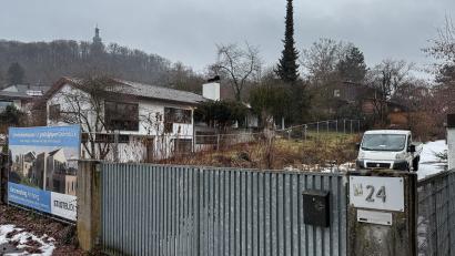 Bild: Stephan Huber
Das Bauprojekt am Kirchensteig 24 in Amberg erhitzt die Gemüter. Nun hat sich auch Ambergs Oberbürgermeister Michael Cerny in die Debatte eingeschaltet.
