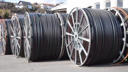 Bild: bö
Der Glasfaserausbau von Schmidmühlen ist beschlossene Sache. Der Marktgemeinderat will diesen Weg über die ILE-Oberpfälzer Jura angehen.