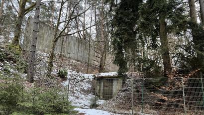 Bild: mma
Schutzwand und Bunker im Kugelfang sind noch immer in Gebrauch.