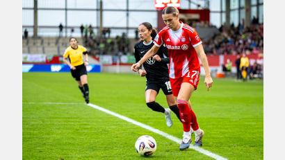 Bild: Ulrich Gamel/dpa
Klara Bühl ist eine Leistungsträgerin des FC Bayern München. (Archivbild)