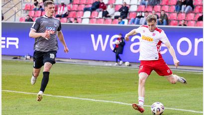 Bild: Sascha Janne
Noel Eichinger (rechts/Szene aus dem Spiel gegen Ulm) traf zwei Mal für den SSV Jahn in Verl.