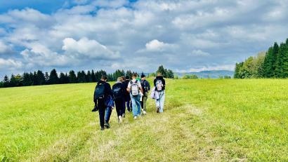 Bild: Veronika Hofinger/exb
Das CeBB organisiert auch Exkursionen mit Schülern entlang des Grünen Bandes.