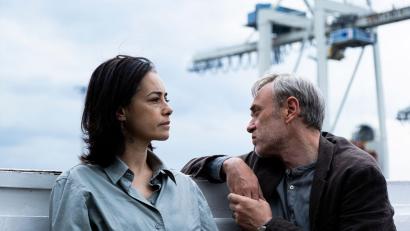 Bild: Alamode Film/dpa
Regisseur Ilker Çatak erneut ein großer Wurf: Sein Spielfilm „Gelbe Briefe“ gewann jüngst den Goldenen Bären der Berlinale. (Handout)