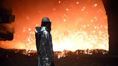 Bild: Federico Gambarini/dpa
Die EU will, dass sauberer Stahl hergestellt wird. (Symbolbild)