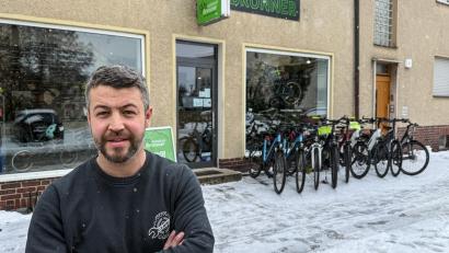 Bild: Petra Hartl
Seit 2009 arbeitet Martin Knorr bei Fahrrad Brunner. Im November 2024 hat er ihn übernommen.