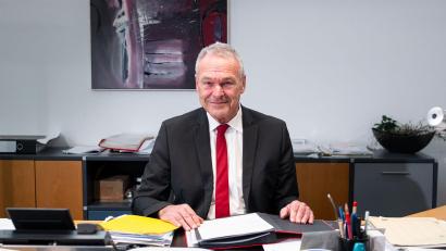 Bild: Daniel Vogl/dpa
Frank Rebhan will OB in Neustadt bei Coburg bleiben. (Archivbild)