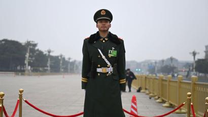 Bild: Johannes Neudecker/dpa
China treibt die Modernisierung seiner Armee seit Jahren voran.