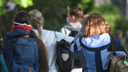 Symbolbild: Arne Dedert/dpa
Jugendsozialarbeit an Schulen wird immer wichtiger. Amberg ist in jedem Fall gut aufgestellt, wie ein Gespräch mit dem Jugendamtsleiter zeigt.