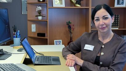 Bild: Stephan Huber
Ärztliche Direktorin Dr. Ramona König an ihrem Arbeitsplatz im Klinikum St. Marien in Amberg. Die 39-Jährige steckt voller Ideen und Dynamik.