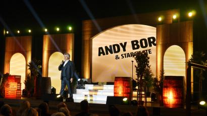 Bild: Valerie Preiß
Mit einer guten Prise Humor begrüßte Andy Borg sein Publikum.