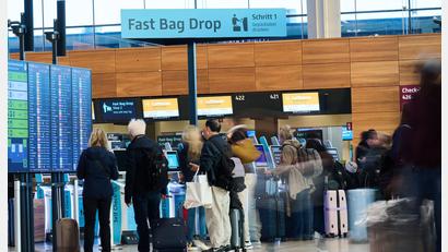 Bild: Annette Riedl/dpa
Unternehmen im Luftverkehr fallen unter die Regulierung NIS-2. (Archivbild)