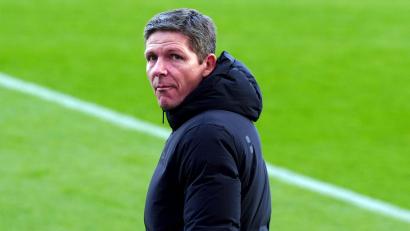 Bild: Owen Humphreys/PA Wire/dpa
Crystal-Palace-Coach Oliver Glasner darf sechs Monate kein Auto fahren. (Archivbild)