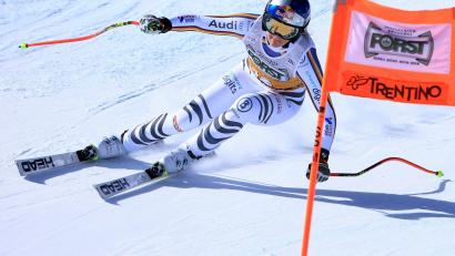 Bild: Luciano Bisi/AP/dpa
Emma Aicher enttäuscht bei der Weltcup-Abfahrt in Italien.