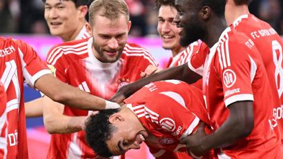 Bild: Harry Langer/dpa
Jamal Musiala jubelt über sein erstes Bundesliga-Tor seit fast einem Jahr.