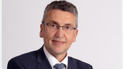 Bild: Foto Hummer 
Franz Schöner (CWU) bleibt Bürgermeister von Mähring.