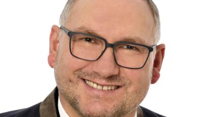 Bild: Altstadt Atelier, Birgit Argauer
Richard Kammerer (CSU) bleibt Bürgermeister in Mantel.