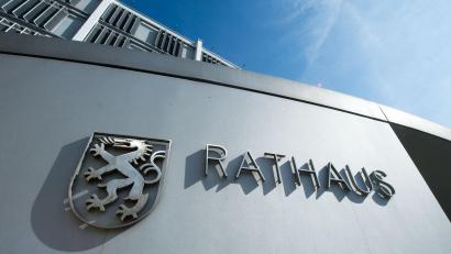 Bild: Armin Weigel/dpa
Im Ingolstädter Rathaus kann die CSU ihren Einfluss weiter ausbauen. (Archivbild)