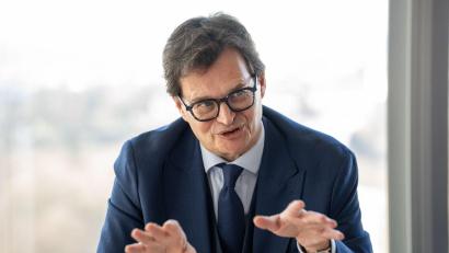 Bild: Harald Tittel/dpa
Seine Behörde erkenne Zusammenhänge, Strukturen und Hintermänner über Grenzen hinweg, erläutert der designierte EU-Staatsanwalt Andrés Ritter.